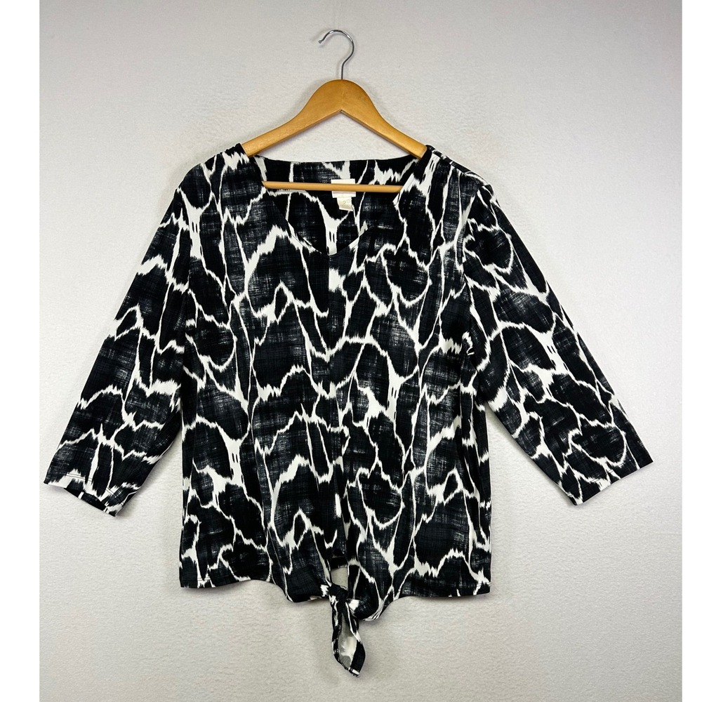 Modern Chic Chico's Women Size 2 L Black White Abstract Tie Hem Blouse Office